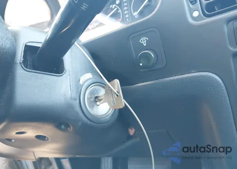 1991 Honda Accord Lx/Ex from USA, damaged, VIN 1HGCB7657MA025644